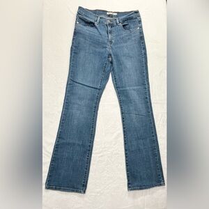 Levi’s Women’s Classic Bootcut Jeans size 8